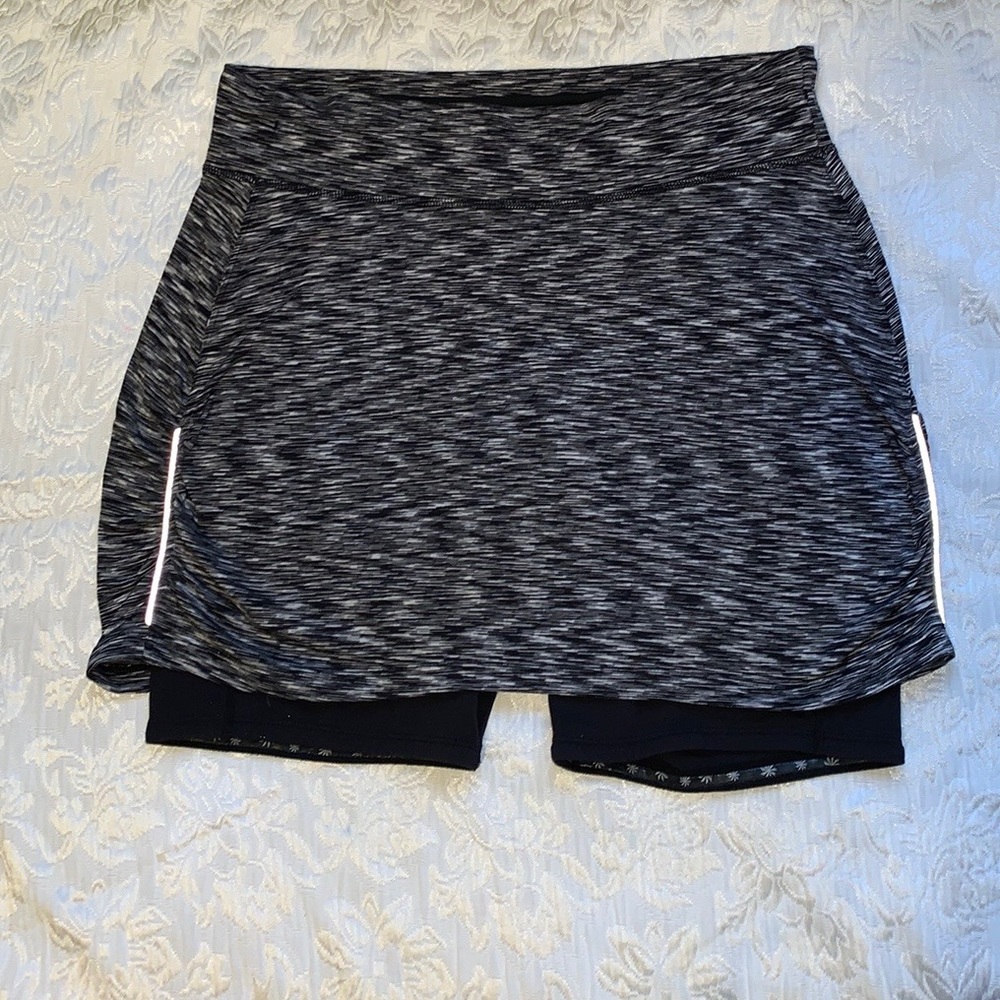 ATHLETA skirt good conditions size MT
